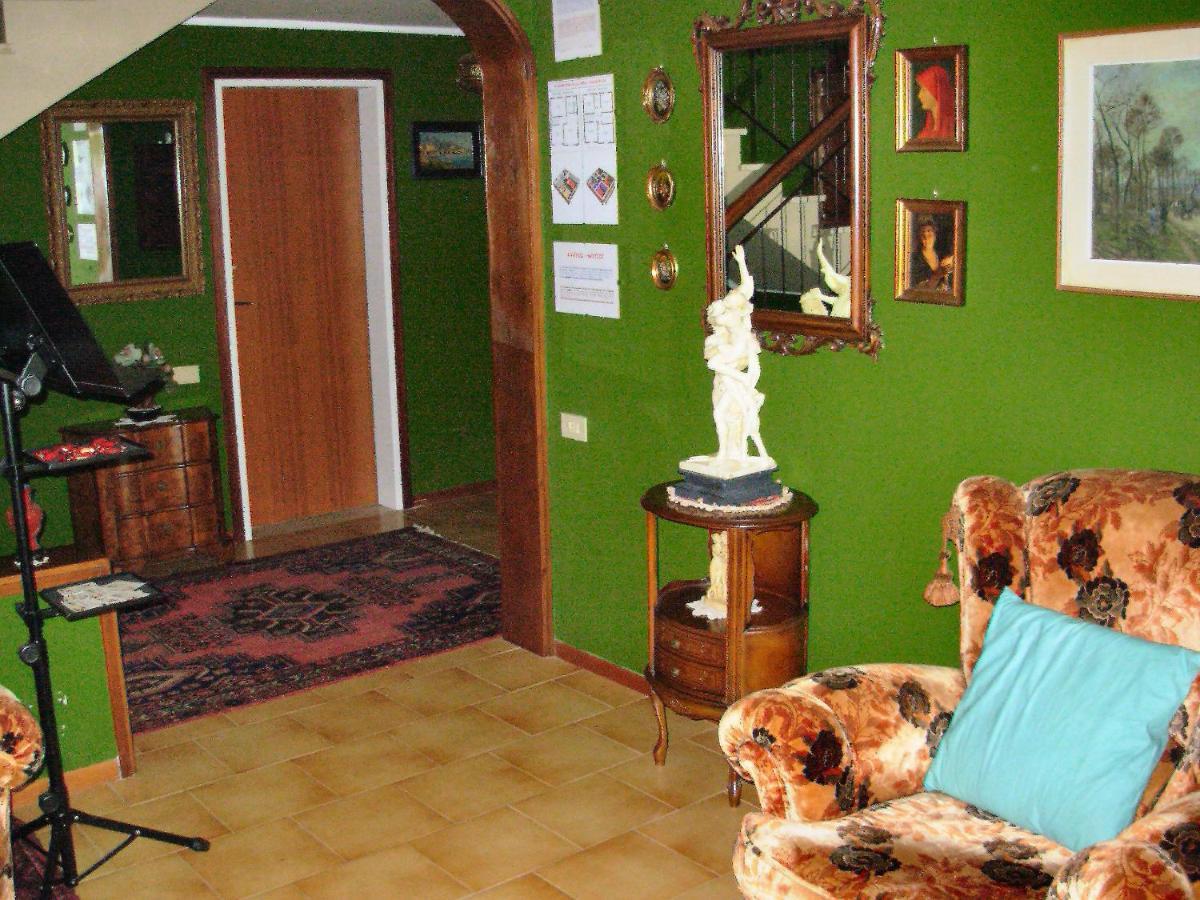 Bed & Breakfast Da Marco Toscolano Maderno Exteriör bild